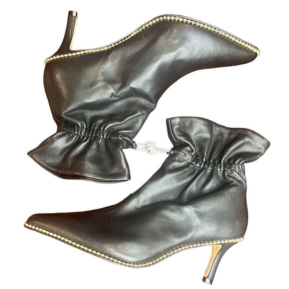 Coach Wynie Bootie in Black with Gold NWOB Size 6 1/2 - Picture 8 of 10